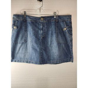 Women's denim faded glory plus size skirt. Size 22 W